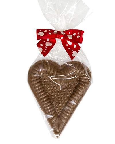 Packaged Scalloped Heart Bar